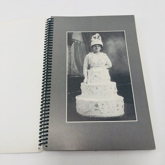 Taste Banff Recipe Chef Canadian Rockies Canada Cooking Cookbook Book Authentic - Picture 4 of 10